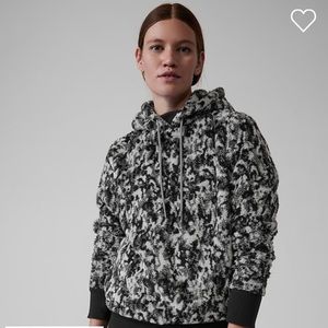 NWT ATHLETA Tugga Sherpa Jacquard Hoodie size M
